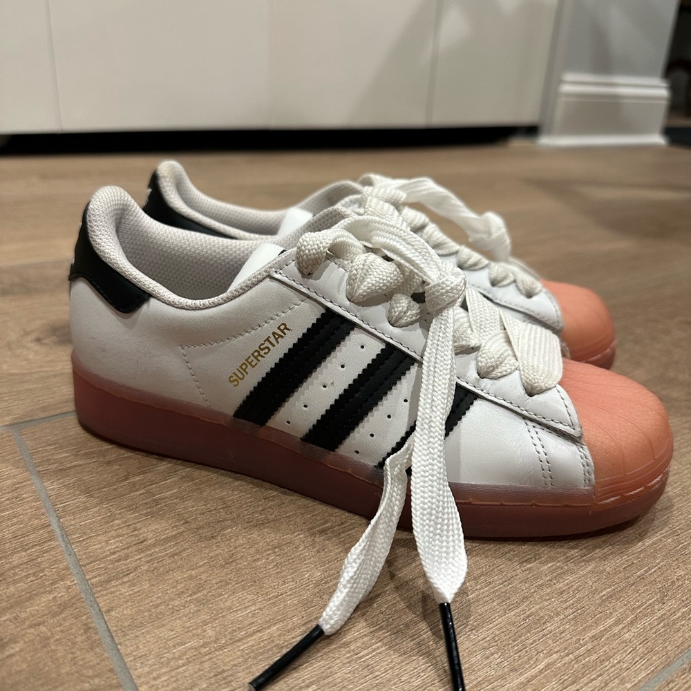 Adidas White and Black Superstar Sneakers with Pink Accents - Picture 2 of 7